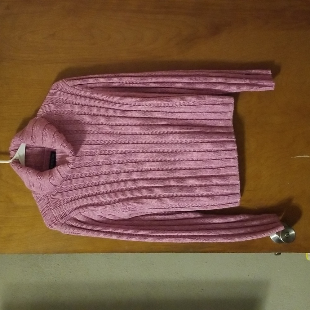 Aeropostale Pink Sweater Size Large: C